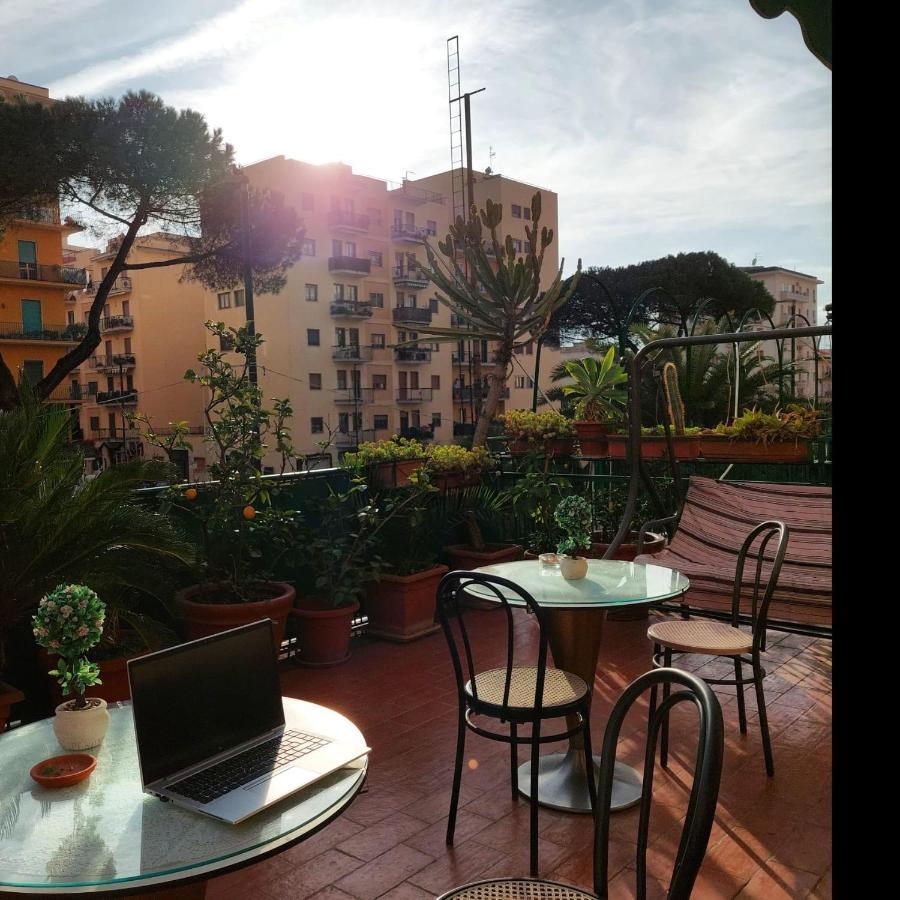 Apartmán Domus Cesare Neapol Exteriér fotografie