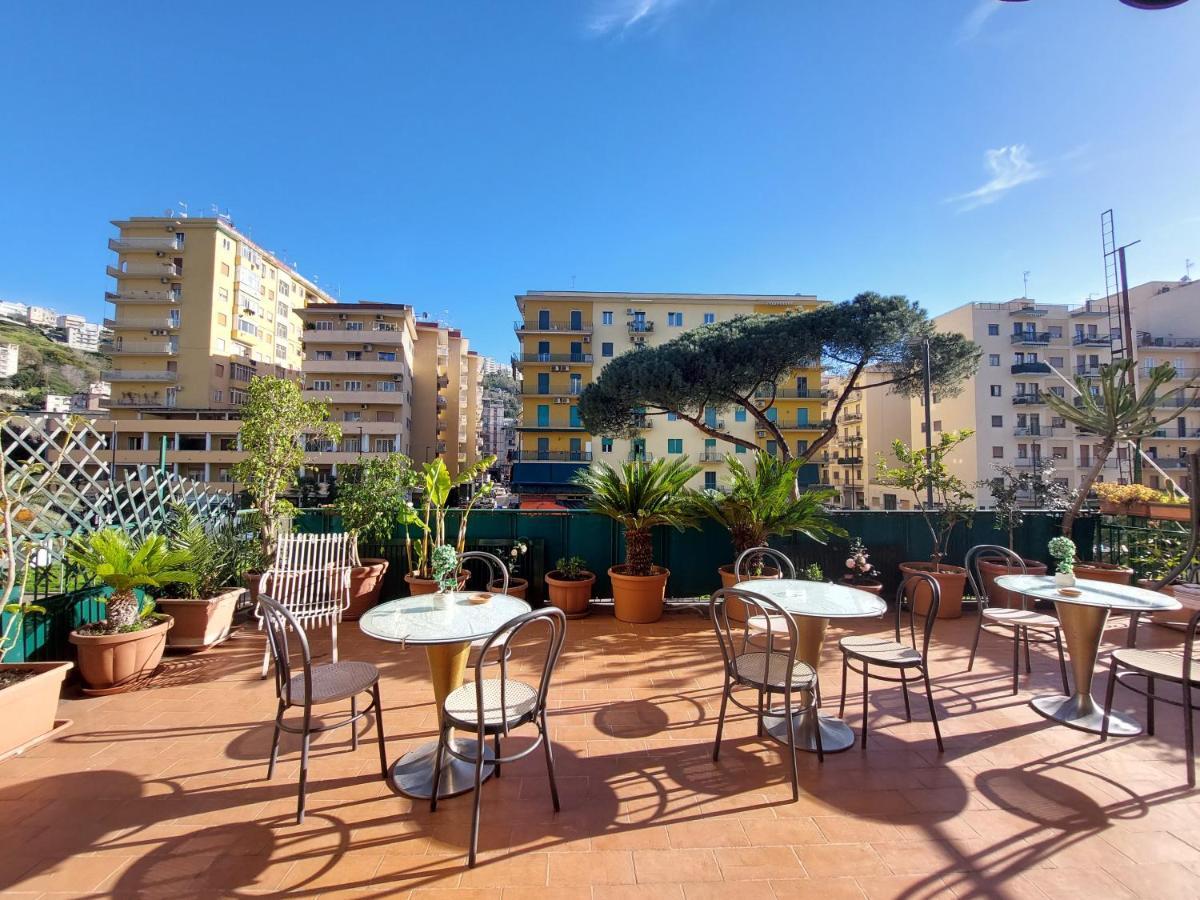 Apartmán Domus Cesare Neapol Exteriér fotografie